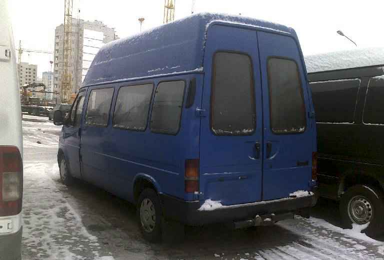 Заказать микроавтобус из Геленджика в Москву