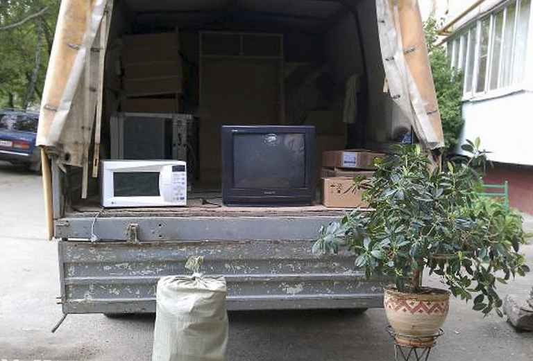 Заказ отдельной машины для отправки мебели : Средние коробки из Новороссийска в Сочи